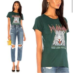 Daydreamer Def Leopard Tee Women’s Large Revolve